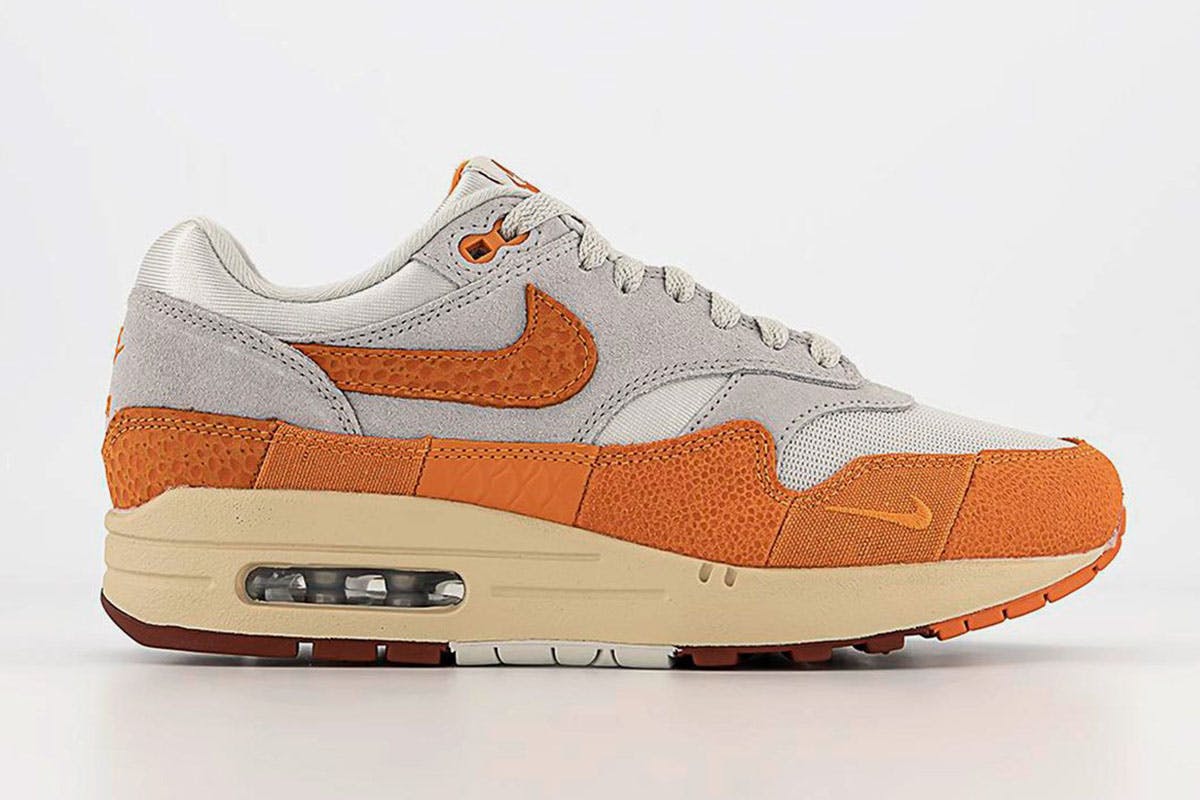 magma orange air max